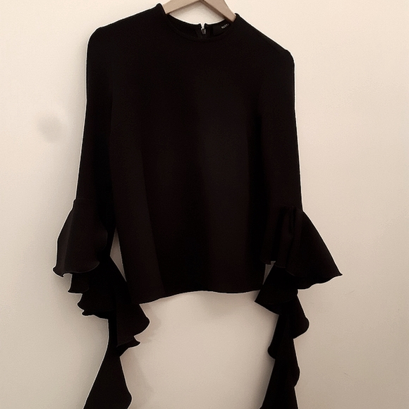 Ellery Tops - Ellery Emmeline Frill Sleeve Top - Black Size 6